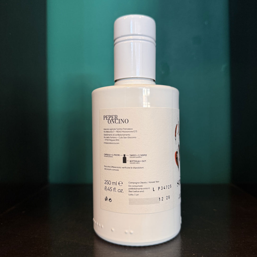 Chilli Flavored Sciabacco - condiment based on extra virgin olive oil flavored with chili pepper