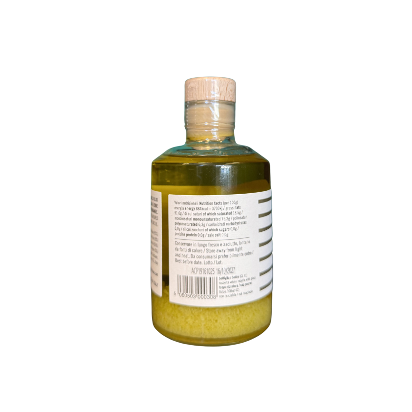 Extra virgin olive oil seasoning flavored with Mediterranean aromatic herbs - Tenute Cristiano